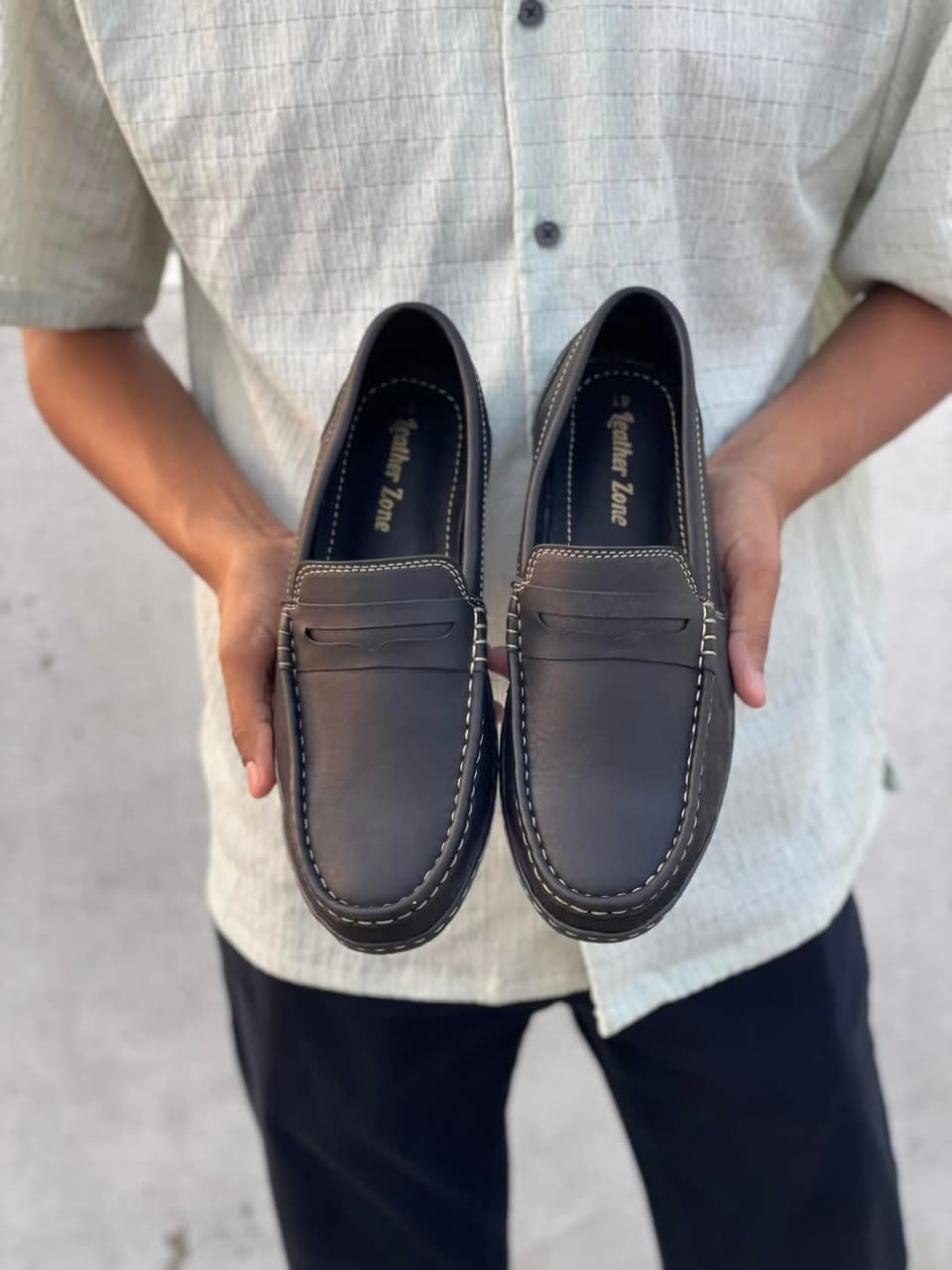 Men's Black loafer shoes